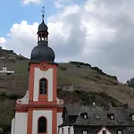 Apartment In Einem Historischen Gebaeude Mit Balkon Und Blick Auf Mosel By Interhome *