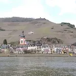 In Einem Historischen Gebaeude Mit Balkon Und Blick Auf Mosel By Interhome Apartment