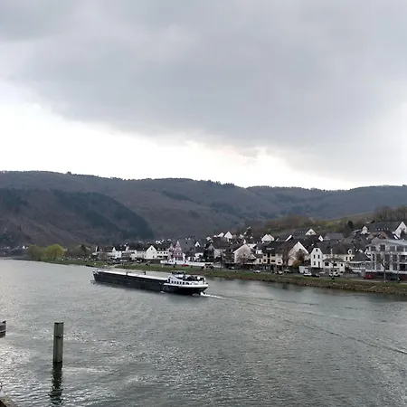 Apartament In Einem Historischen Gebaeude Mit Balkon Und Blick Auf Mosel By Interhome