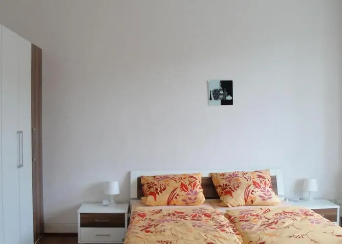 In Einem Historischen Gebaeude Mit Balkon Und Blick Auf Mosel By Interhome Zell an der Mosel