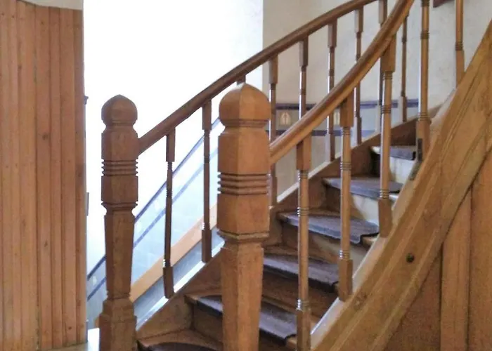 In Einem Historischen Gebaeude Mit Balkon Und Blick Auf Mosel By Interhome Apartamento *